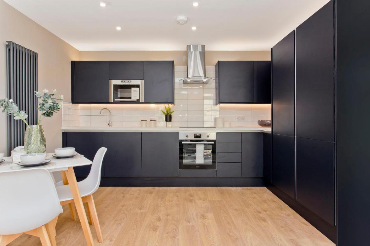 Modern City Centre 2 Bedroom 2 Bathroom Apartments, Main Door Ground With Private Parking Edimburgo Exterior foto