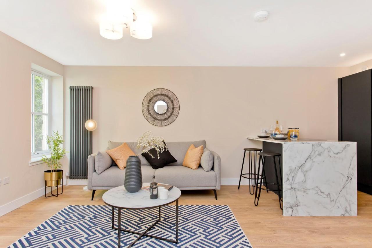Modern City Centre 2 Bedroom 2 Bathroom Apartments, Main Door Ground With Private Parking Edimburgo Exterior foto